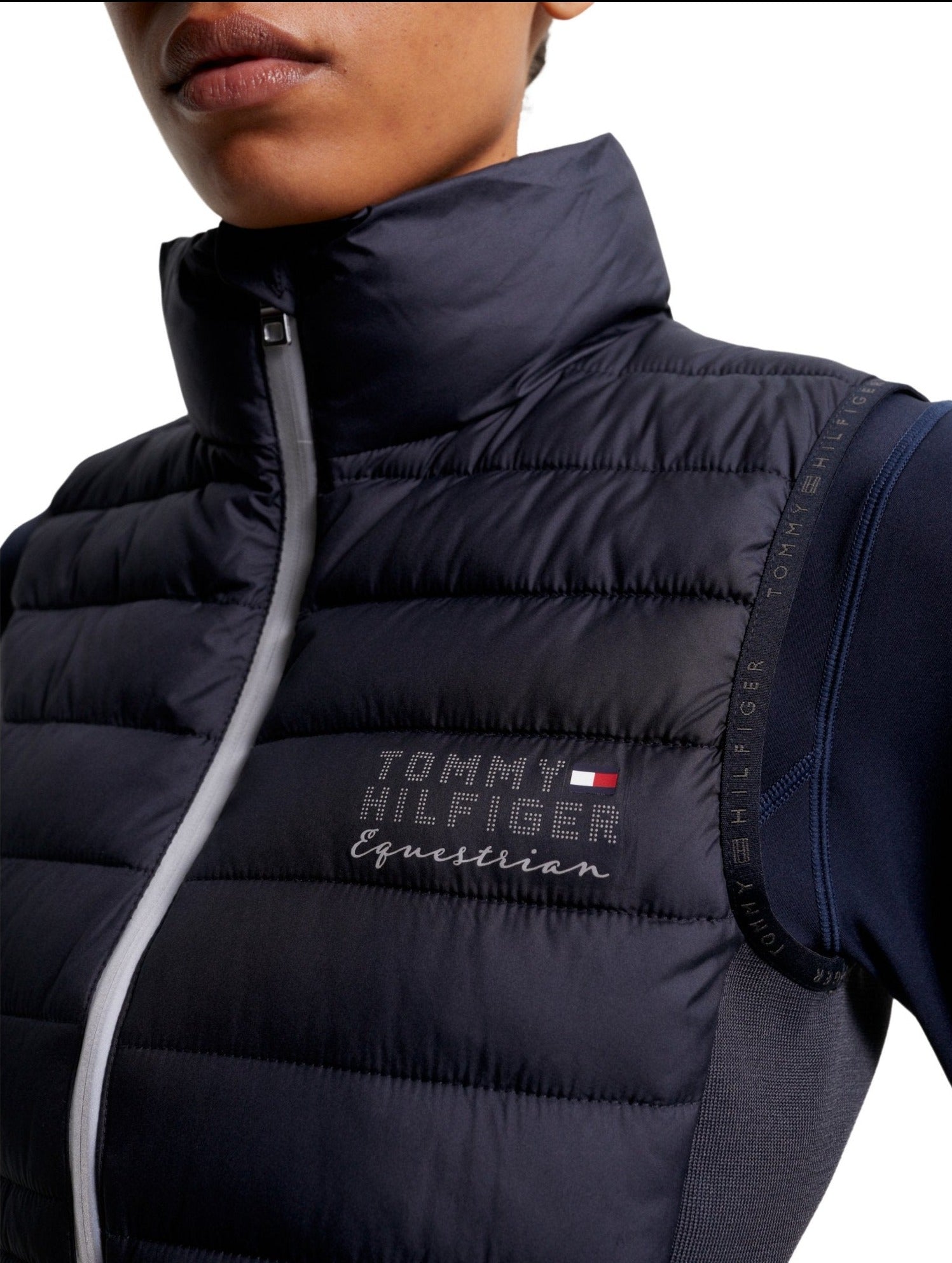 Tommy Hilfiger Equestrian® - Damen Weste Puffer Blau, vielseitig, sportlich und funktionell. Unsere neueste gepolsterte Weste Artikelnummer th08wves452-004 kaufen bei www.Hotti24.de