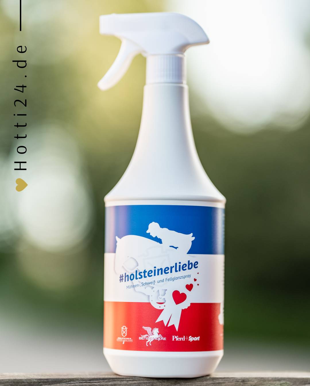 Bense & Eicke »Pferde Mähnenspray StarFinish #holsteinerliebe 1 Liter, Pferde Mähnen-, Schweif- und Fellglanzspray mit stark staub- und schmutzabweisender Wirkung. Macht das Haar durch die Silikonölemulsion locker und natürlich glänzend Artikelnummer 7010 erhältlich bei www.Hotti24.de