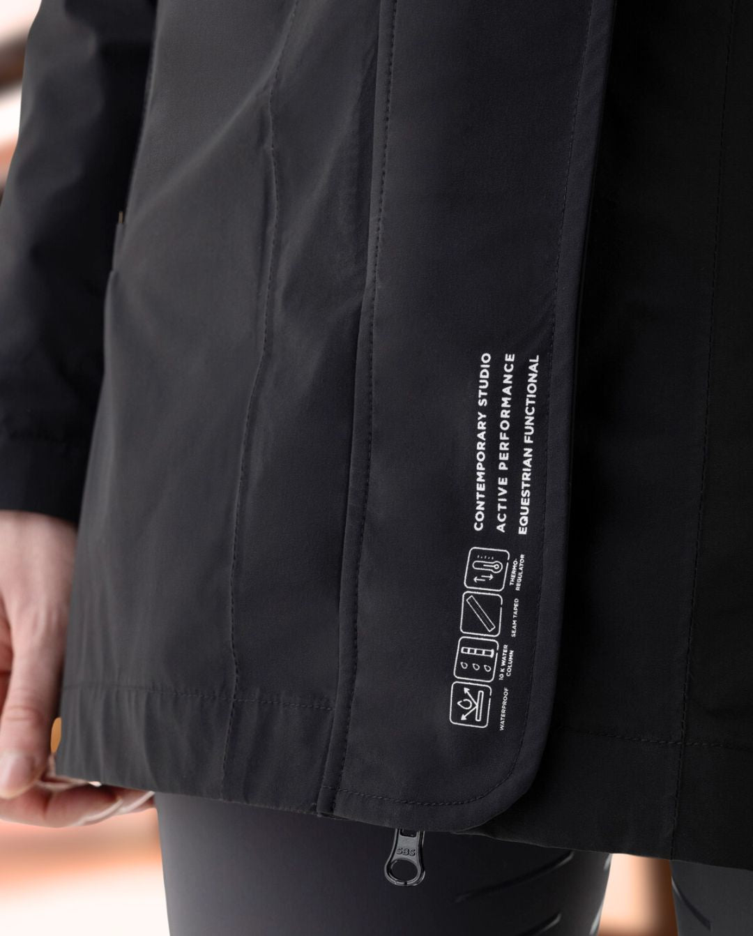 EQUILINE »Regenjacke Cegnum Schwarz ⏯️