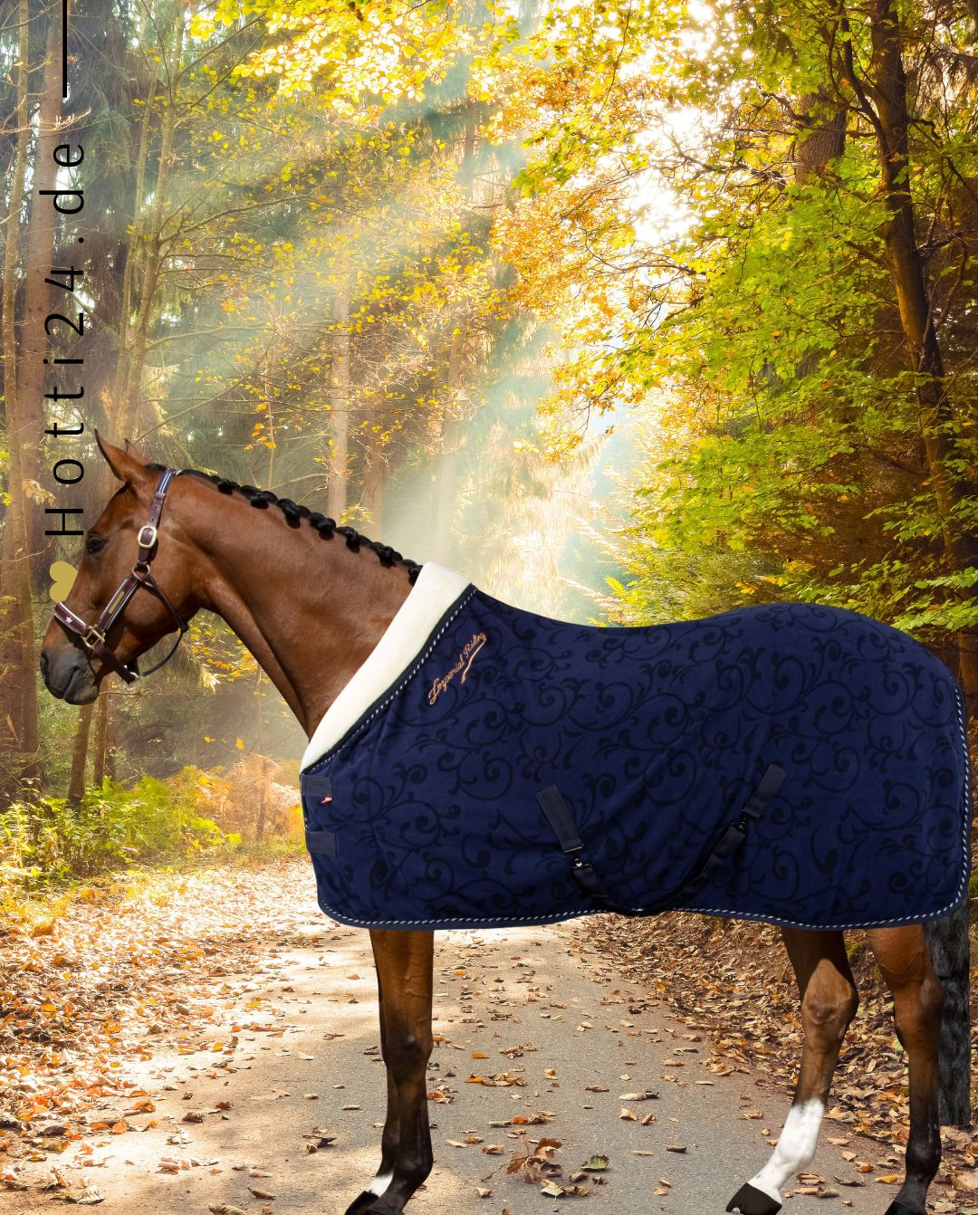 Imperial Riding »Pferde Fleecedecke Super Dry Blau,  ist so schön, dass man sich am liebsten selbst hinein kuschel möchte. Die Fleecedecke ist extra weich und hat einen weichen Kragen aus Kunstpelz für zusätzlichen Komfort Artikelnummer DE40321002-5001 erhältlich bei www.Hotti24.de