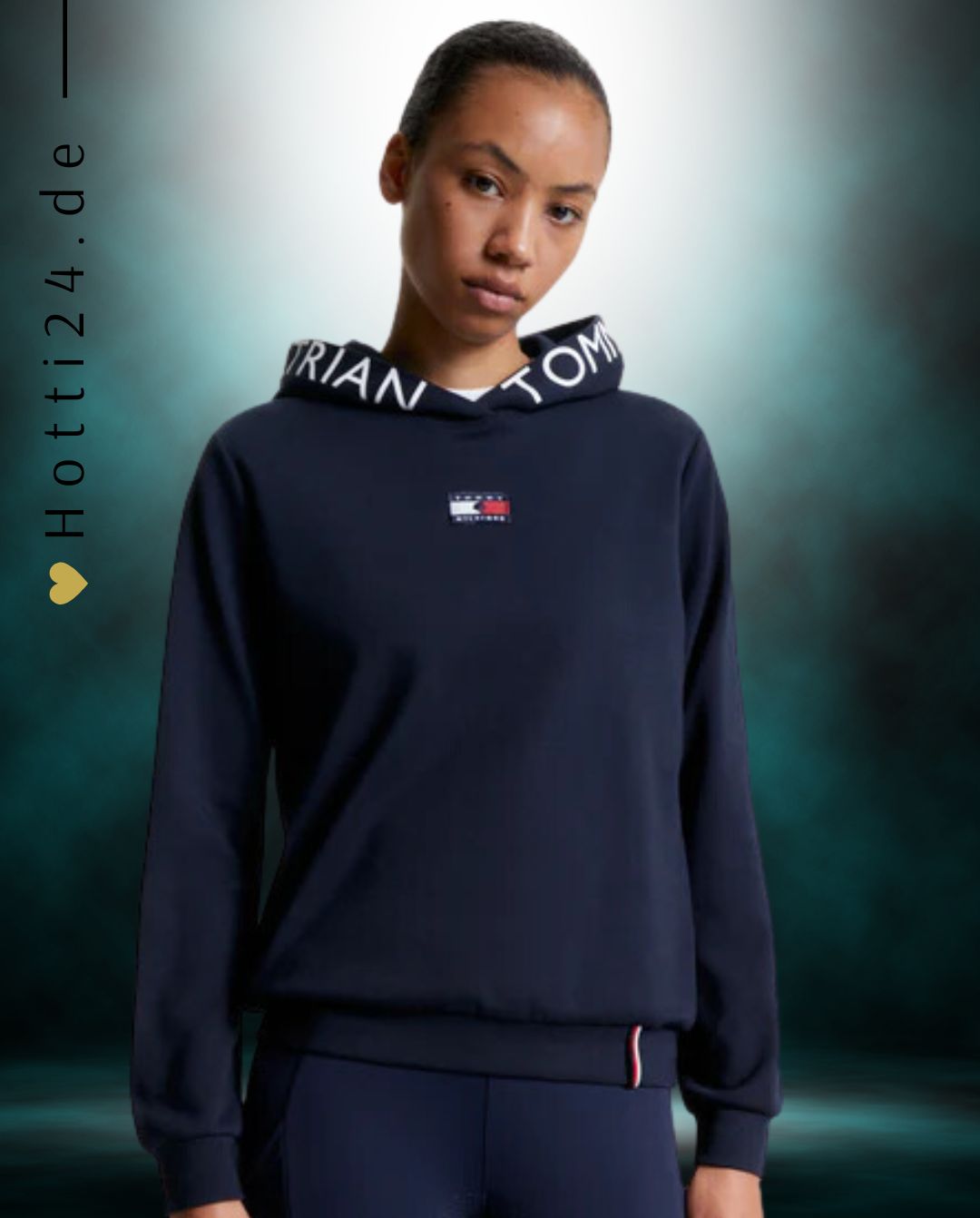 Tommy Hilfiger Equestrian® »Damen Hoodie Calgary Blau, mit dem gewissen Etwas. Mit dem klassischen Tommy Hilfiger Logodruck rund um die Kapuzenöffnung und dem Aufnäher mit der Pferdeflagge auf der Brust ist es ein echtes lässiges Statement Artikelnummer th13whoo692-004 erhältlich bei www.Hotti24.de