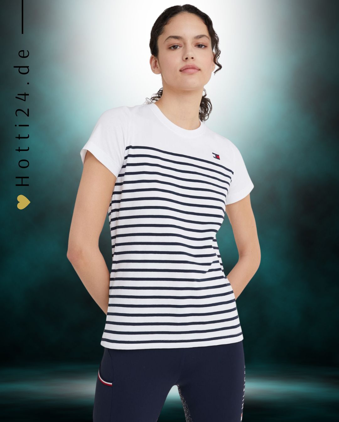 Tommy Hilfiger Equestrian® »Damen T-Shirt Streifen Weiß, Rundhals T-Shirt, oberer Teil gestreift, auslaufend nach unten in unicolor. Tommy Hilfiger Logo Stickerei auf der linken Brust Artikelnummer TH10065-001 erhältlich bei www.Hotti24.de